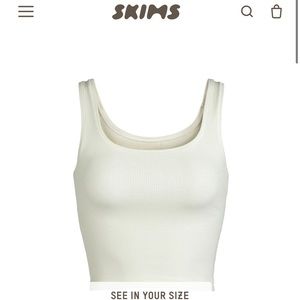 SKIMS TANK TOP IN BONE